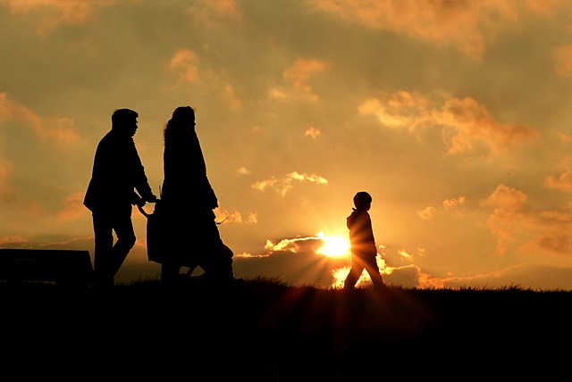 Parents Stop Focusing on the Past: Keep Kids in Mind